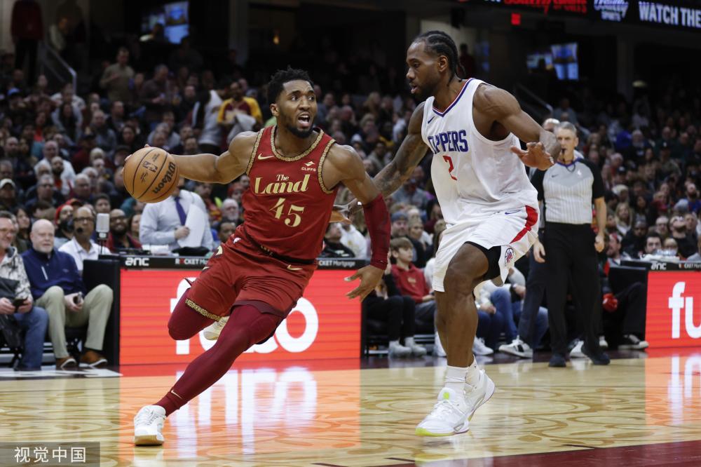 他的高空球 他的高空球