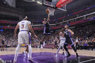 正是这些困 正是这些困