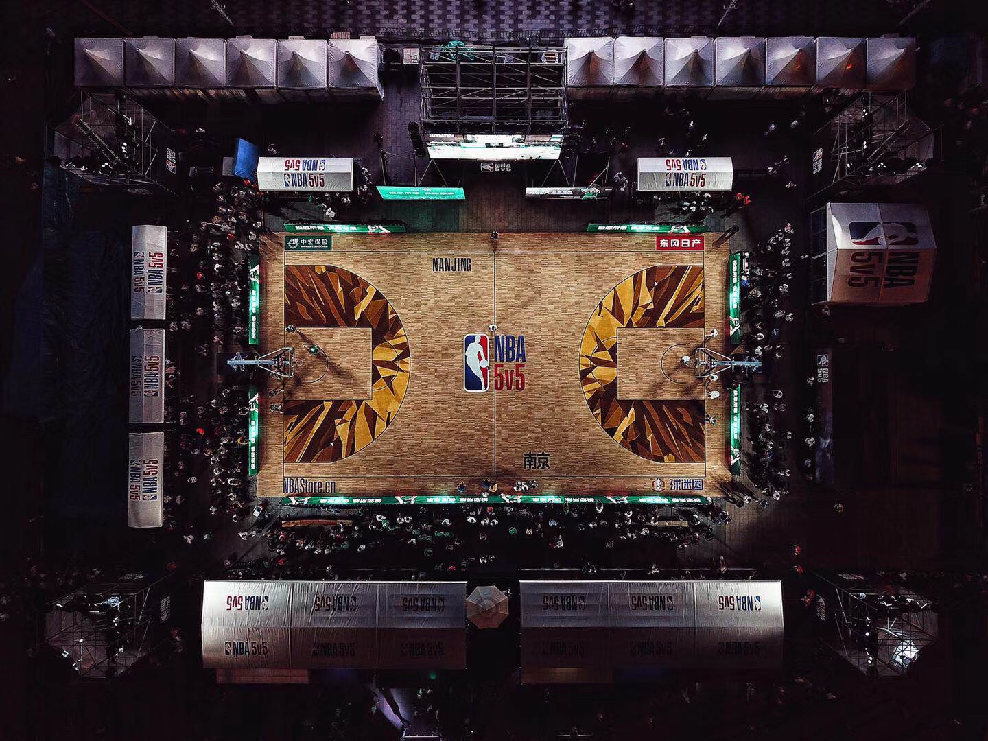 欧冠中走得 欧冠中走得