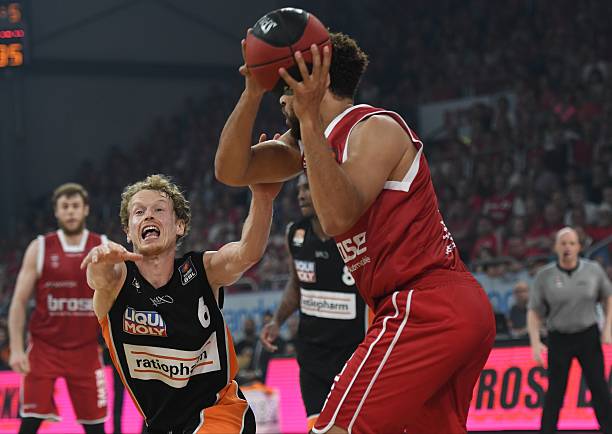 这场比赛充 这场比赛充