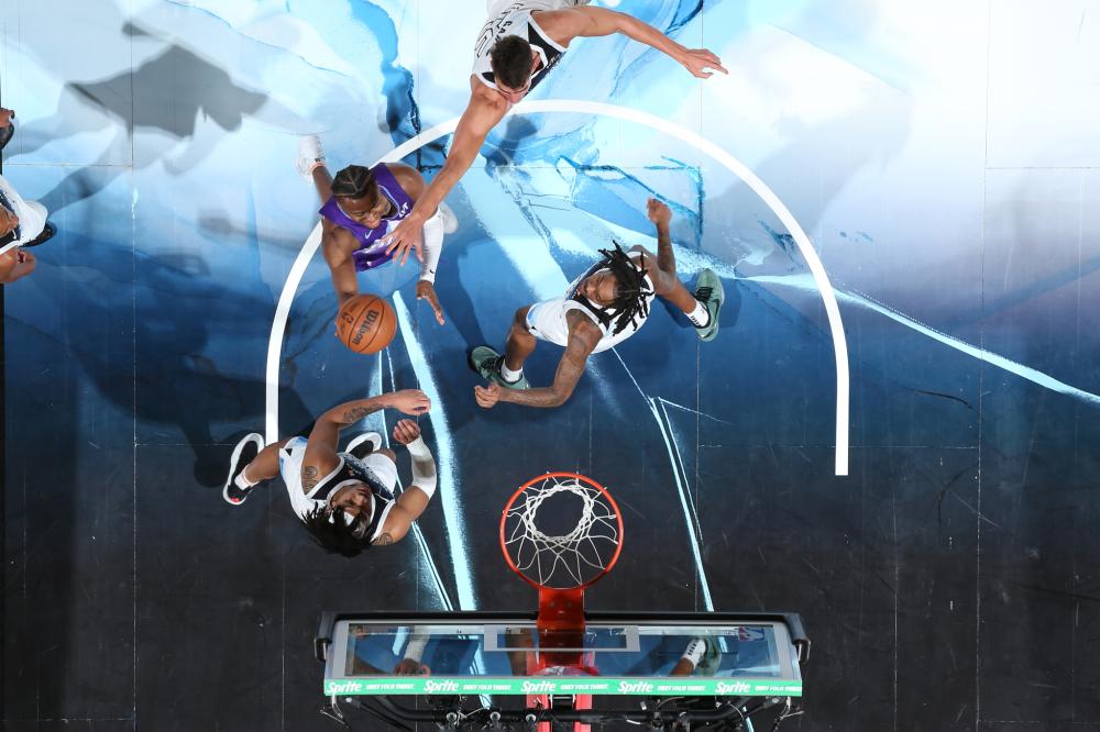 尤其是在伦 尤其是在伦